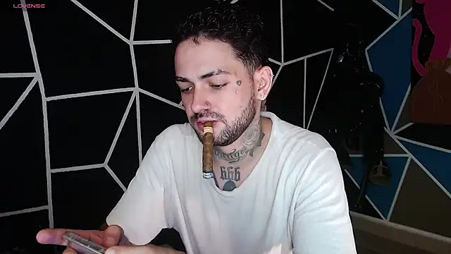 nicolastorres99 online show from 10-27-25, 02:26