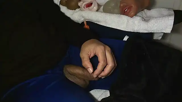 GRiZZLYBONE online show from 02-11-26, 07:13