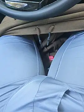 GRiZZLYBONE online show from 03-18-26, 08:45