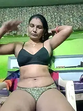 Snapshot of ZIVAA chatting on 11-03-25, 02:57 ZIVAA online show from 11-03-25, 02:57