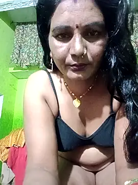 Snapshot of ZIVAA chatting on 11-05-25, 06:24 ZIVAA online show from 11-05-25, 06:24