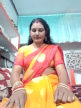 Snapshot of ZIVAA chatting on 11-18-25, 11:14 ZIVAA online show from 11-18-25, 11:14