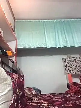 Snapshot of ZIVAA chatting on 11-20-25, 04:01 ZIVAA online show from 11-20-25, 04:01