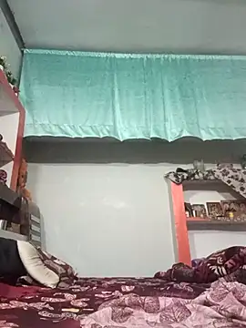 Snapshot of ZIVAA chatting on 11-28-25, 11:24 ZIVAA online show from 11-28-25, 11:24