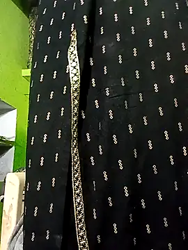 Snapshot of ZIVAA chatting on 01-07-26, 07:00 ZIVAA online show from 01-07-26, 07:00