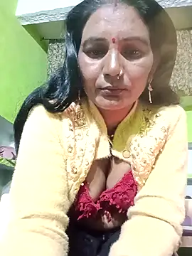 Snapshot of ZIVAA chatting on 01-09-26, 06:31 ZIVAA online show from 01-09-26, 06:31