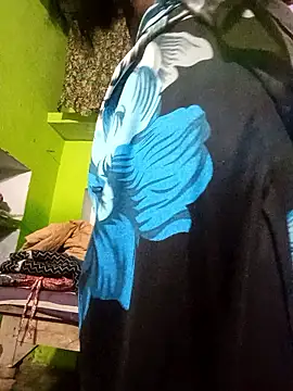 Snapshot of ZIVAA chatting on 01-10-26, 11:12 ZIVAA online show from 01-10-26, 11:12