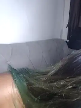 Snapshot of _sweetcat_ chatting on 12-15-25, 05:28 sweetcat online show from 12-15-25, 05:28