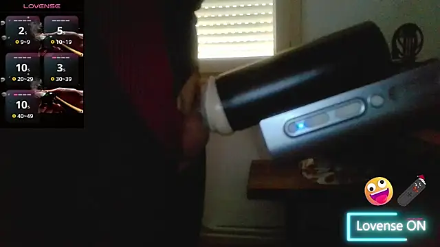 Snapshot of upclassic3618 chatting on 11-27-25, 10:39 upclassic3618 online show from 11-27-25, 10:39