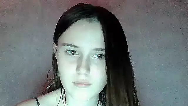 SweetLoraa online show from 10-28-25, 12:36