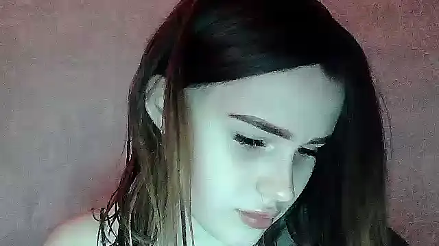 SweetLoraa online show from 11-12-25, 07:35