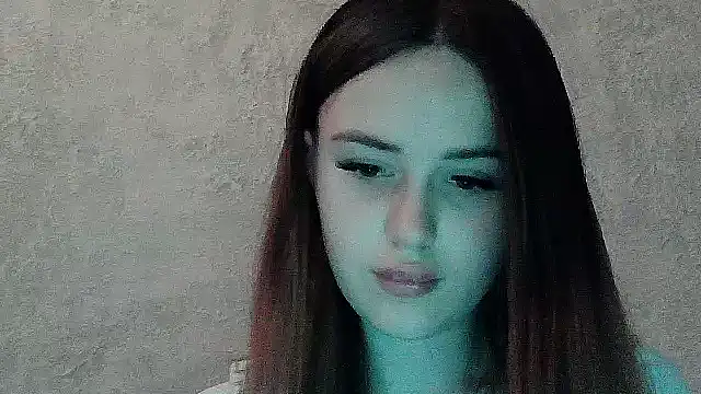 SweetLoraa online show from 05-12-26, 04:59