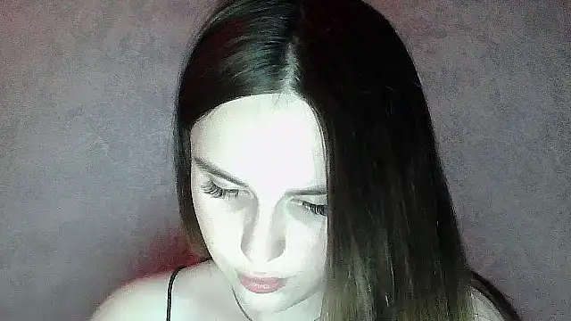 SweetLoraa online show from 05-28-26, 06:27