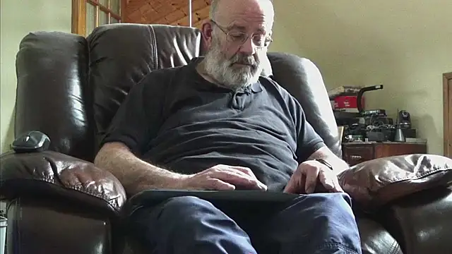 janzer13 online show from 03-26-26, 01:49