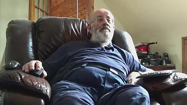 janzer13 online show from 04-04-26, 12:46