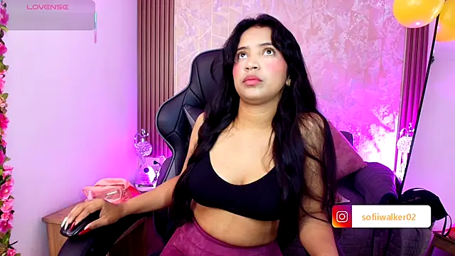 SophiaWalker 1 online show from 09-24-25, 11:57