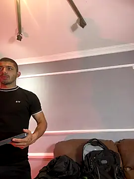 ArturoCardona  online show from 10-22-25, 01:00