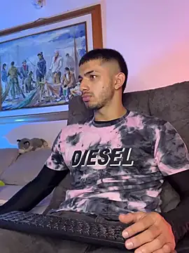 ArturoCardona  online show from 11-25-25, 11:27