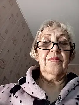 Snapshot of Anatolia5961 chatting on 10-11-25, 04:33 Anatolia5961 online show from 10-11-25, 04:33