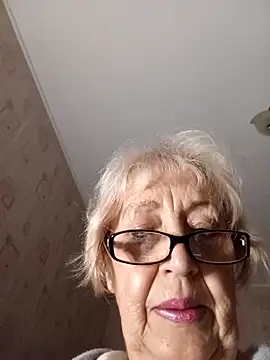 Snapshot of Anatolia5961 chatting on 10-18-25, 03:09 Anatolia5961 online show from 10-18-25, 03:09