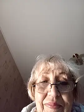 Anatolia5961 online show from 10-31-25, 04:24