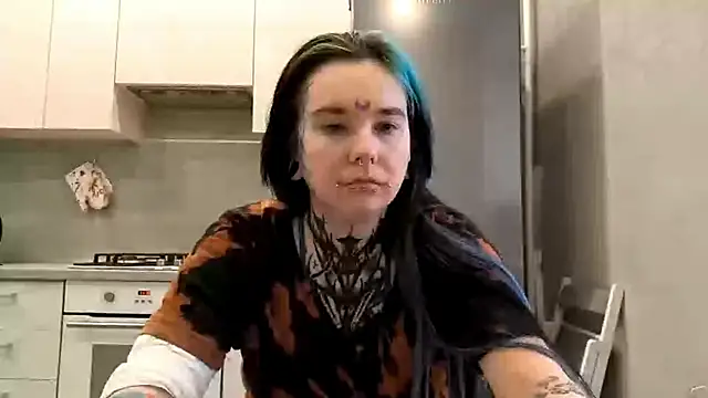 Snapshot of HighelikeGirl chatting on 02-11-26, 06:07 HighelikeGirl online show from 02-11-26, 06:07