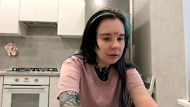 Snapshot of HighelikeGirl chatting on 02-16-26, 09:16 HighelikeGirl online show from 02-16-26, 09:16