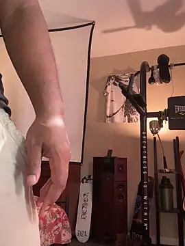 KeYBuMp323 online show from 11-23-25, 04:07