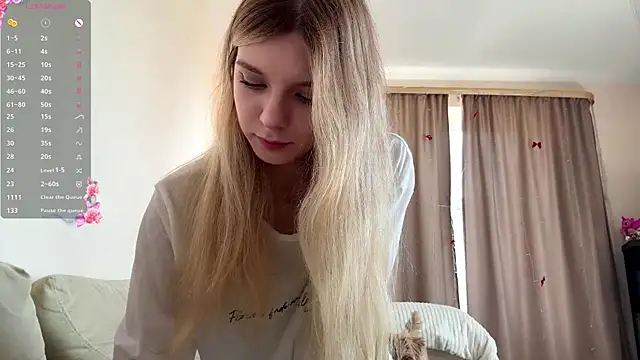 Snapshot of FruityXo chatting on 06-07-26, 10:41 FruityXo online show from 06-07-26, 10:41