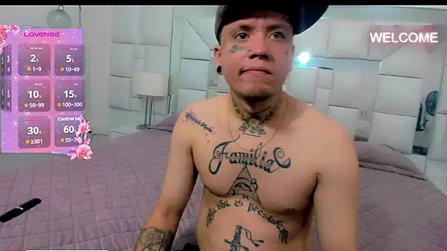 Dangerous couple  online show from 10-10-25, 07:02