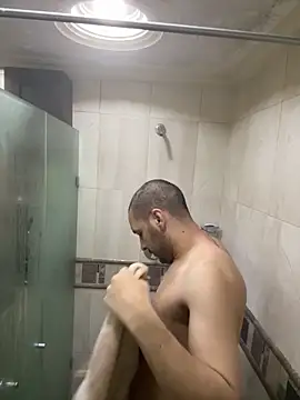   Damian    online show from 10-18-25, 08:42