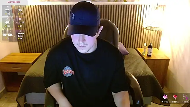 Lancelot 19 online show from 10-24-25, 04:53