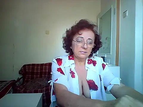 Snapshot of Julia54391 chatting on 09-23-25, 09:12 Julia54391 online show from 09-23-25, 09:12