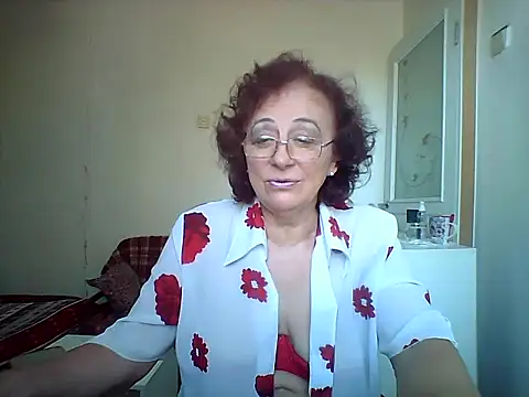 Snapshot of Julia54391 chatting on 09-25-25, 10:08 Julia54391 online show from 09-25-25, 10:08