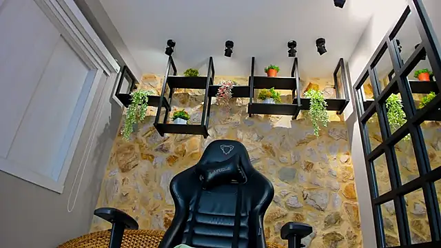 VenusBlazer online show from 10-26-25, 11:16