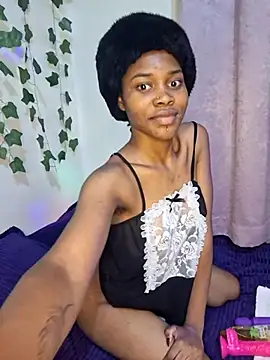 Snapshot of FionaKeith10103 chatting on 07-18-26, 01:37 FionaKeith10103 online show from 07-18-26, 01:37