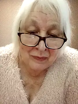 Alexia64231 online show from 11-27-25, 12:18