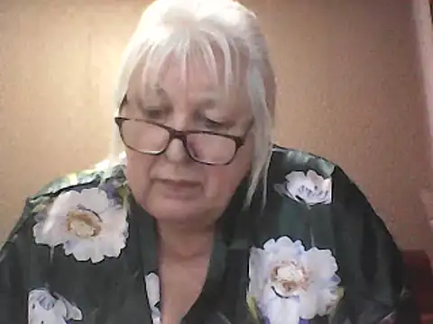 Alexia64231 online show from 01-07-26, 07:44