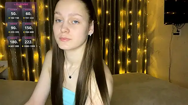 Snapshot of SoSweetGirl chatting on 01-09-26, 12:41 SoSweetGirl online show from 01-09-26, 12:41