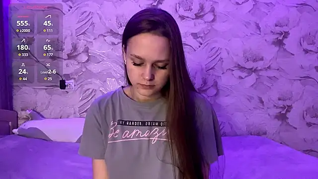 Snapshot of SoSweetGirl chatting on 03-08-26, 08:23 SoSweetGirl online show from 03-08-26, 08:23