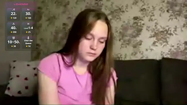 SoSweetGirl online show from 04-27-26, 07:56