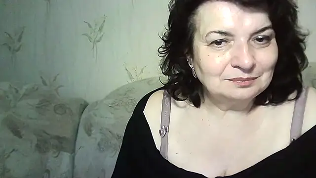 LedyNika online show from 05-15-26, 04:36