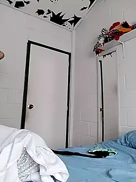 oxxy jean online show from 02-25-26, 12:59