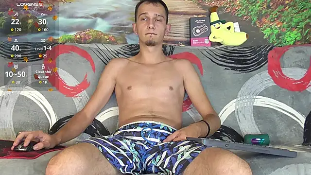 Snapshot of AxelMassimo chatting on 10-12-25, 02:54 AxelMassimo online show from 10-12-25, 02:54