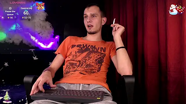 Snapshot of AxelMassimo chatting on 12-15-25, 06:34 AxelMassimo online show from 12-15-25, 06:34