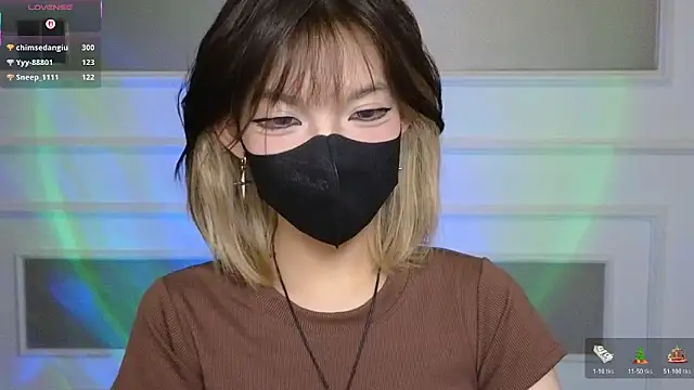      Panda      online show from 04-11-26, 06:45