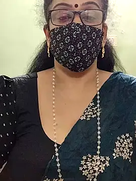 sweet-lotus online show from 09-18-25, 05:31