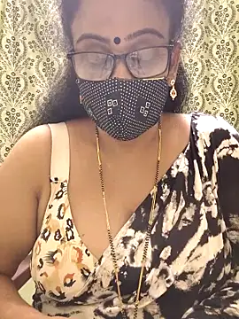 sweet-lotus online show from 09-26-25, 05:06