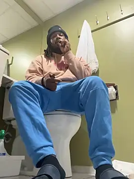 Snapshot of jrnice8tsix chatting on 02-05-26, 10:14 jrnice8tsix online show from 02-05-26, 10:14