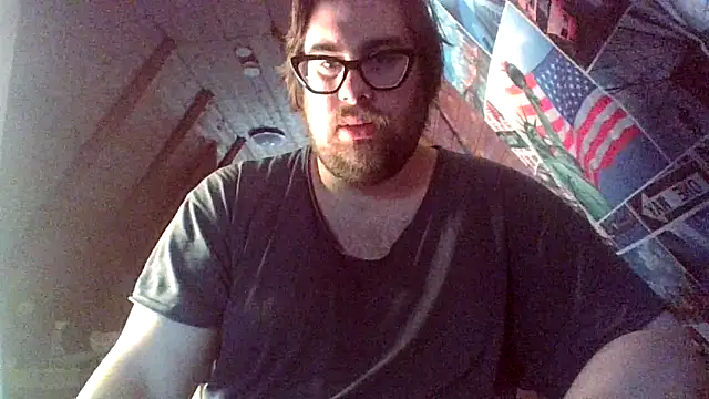 Snapshot of chubbyDavid1998 chatting on 10-26-25, 12:00 chubbyDavid1998 online show from 10-26-25, 12:00